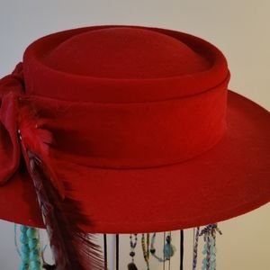 Vintage Women's Red Felt Hat